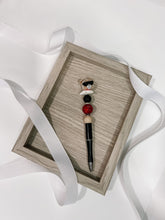 Load image into Gallery viewer, Disney Doorable Beaded Pens Collection 3
