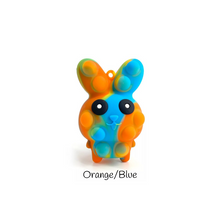 Load image into Gallery viewer, Bunny Pop It Keychain
