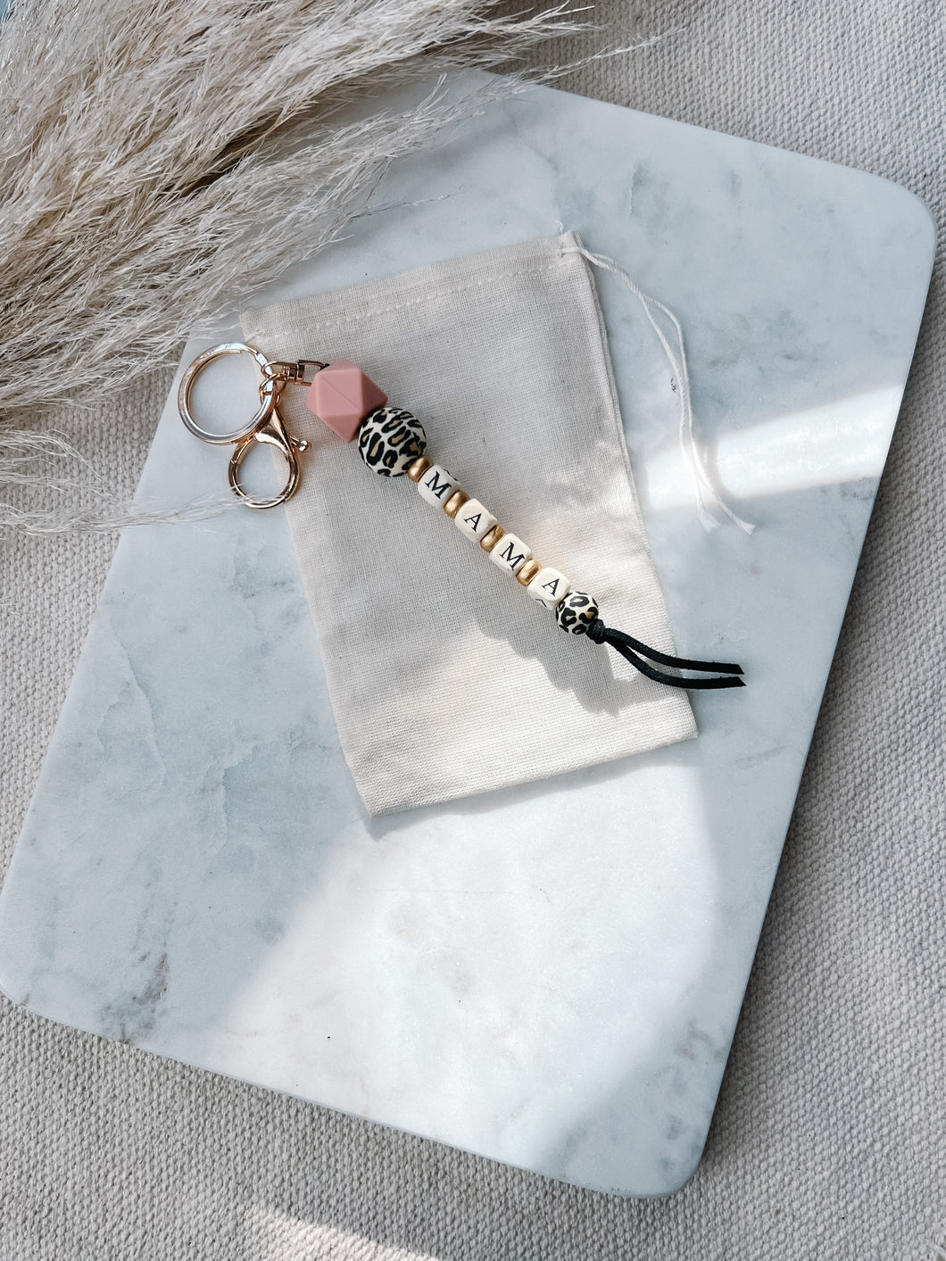 MAMA/MOM Keychain