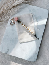 Load image into Gallery viewer, GRANDMA/NANA Keychain
