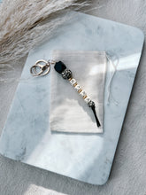 Load image into Gallery viewer, GRANDMA/NANA Keychain
